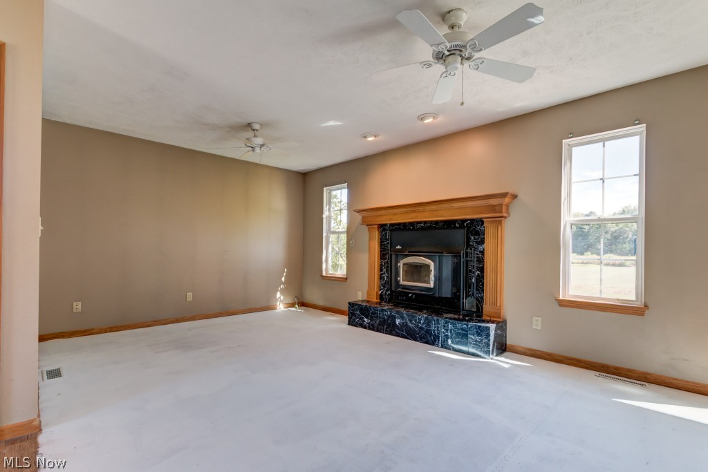 6042 Ireland Road Windsor, OH 44099 - Photo 4 of 24 Gallery Image 4