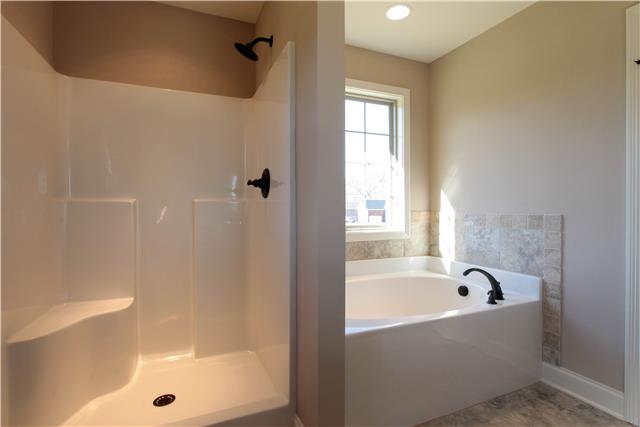 32 Harbor Pointe, Unit 83 Lebanon, TN 37087 - Photo 10 of 15 Gallery Image 10