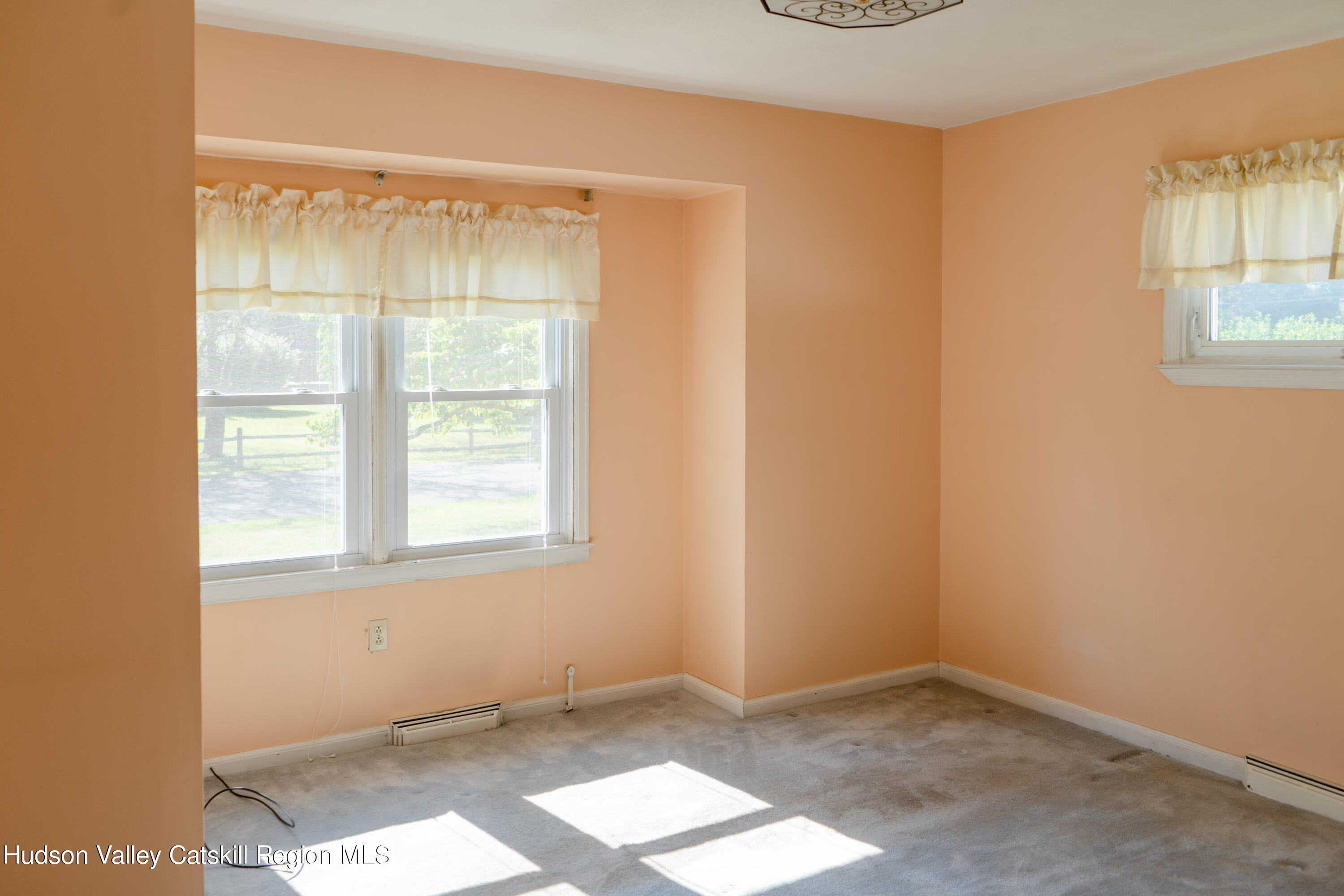 24 Circle Drive Hyde Park, NY 12538 - Photo 17 of 40 DSC00911