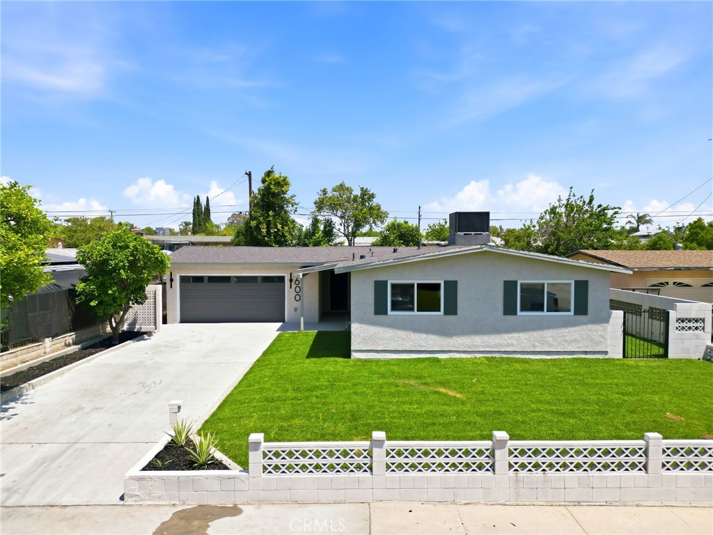600 June Street Rialto, CA 92376 - Photo 2 of 46