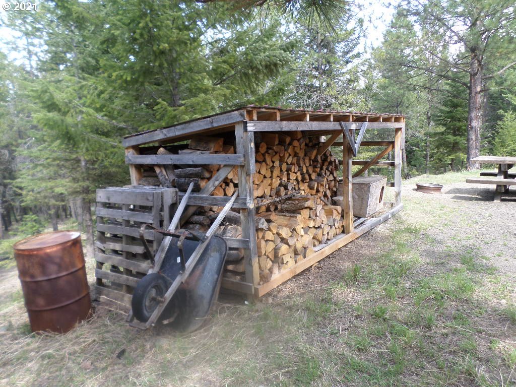 61718 Chief Joseph Loop Joseph, OR 97846 - Photo 15 of 25 Gallery Image 15