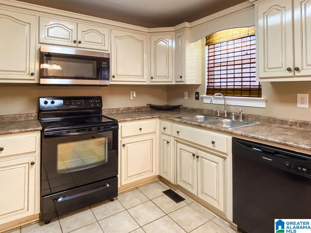 452 Indian Hills Road Hayden, AL 35079 - Photo 19 of 21