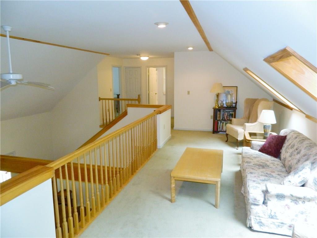 106 Valley Road Raymond, ME 04071 - Photo 9 of 20 Photo