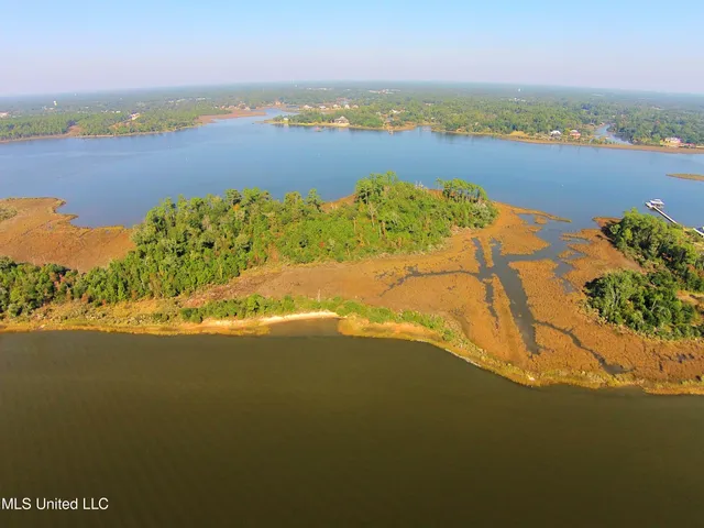 $1,550,000 | Lovers Lane, Ocean Springs, MS 39564