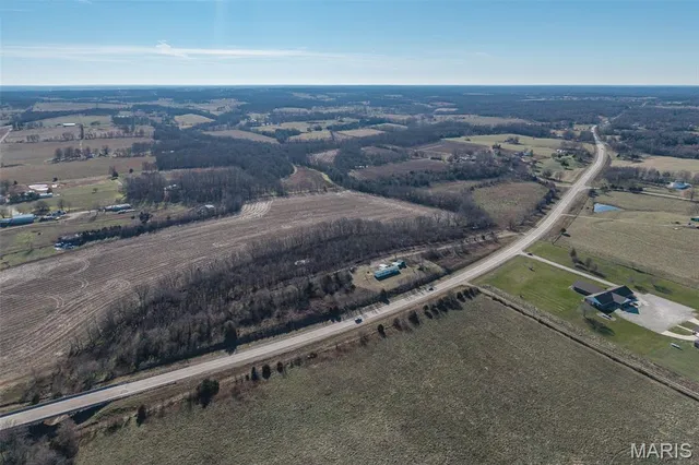 $249,900 | O O Mo-32, Lebanon, MO 65536