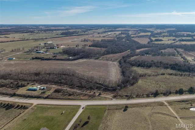 $249,900 | O O Mo-32, Lebanon, MO 65536