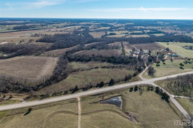 $249,900 | O O Mo-32, Lebanon, MO 65536