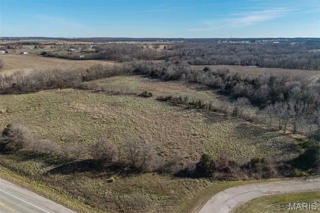 $249,900 | O O Mo-32, Lebanon, MO 65536