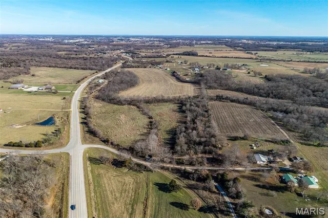 $249,900 | O O Mo-32, Lebanon, MO 65536