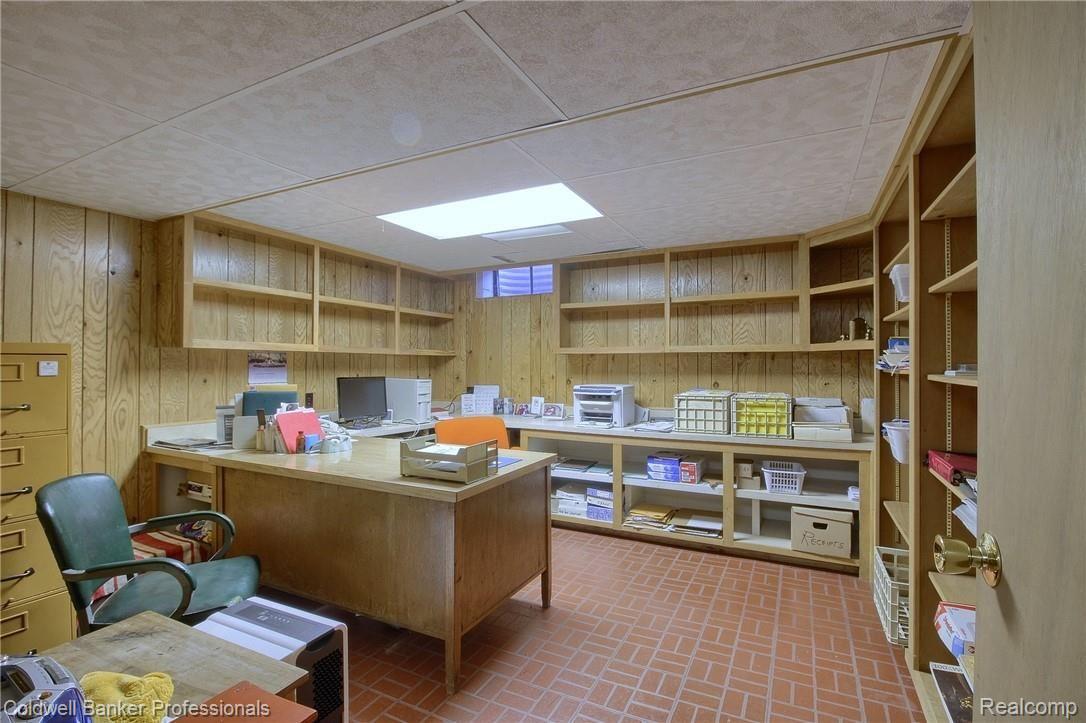 1381 North Livernois Road Rochester, MI 48306 - Photo 22 of 34 22-Finished Lower Level 3rd View.jpg