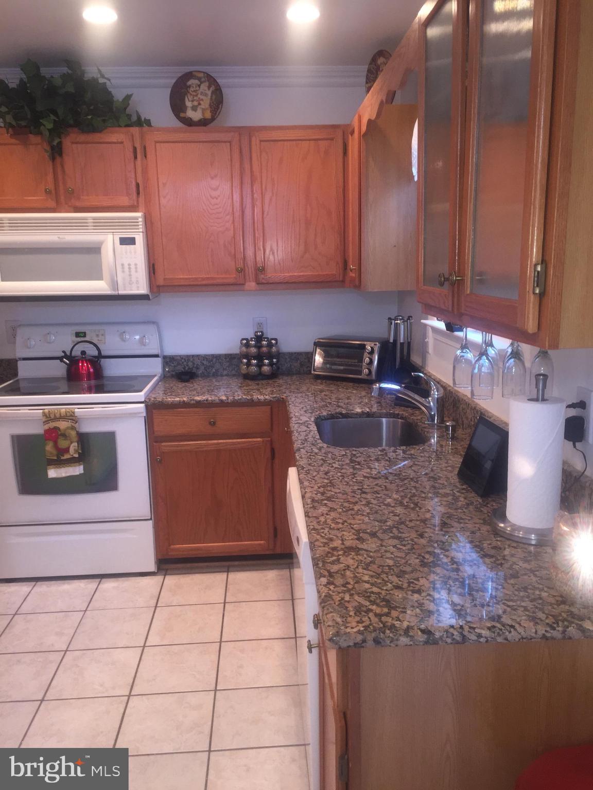8869 Ritchboro Road District Heights, MD 20747 - Photo 3 of 11