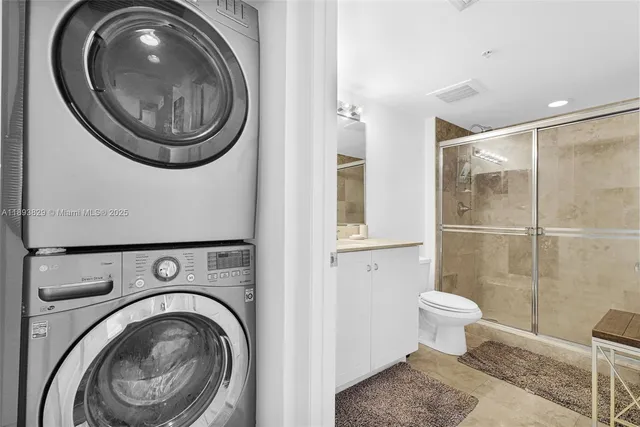 $484,999 | 3232 Southwest 22nd Terrace, Unit 1703, Miami, FL 33145