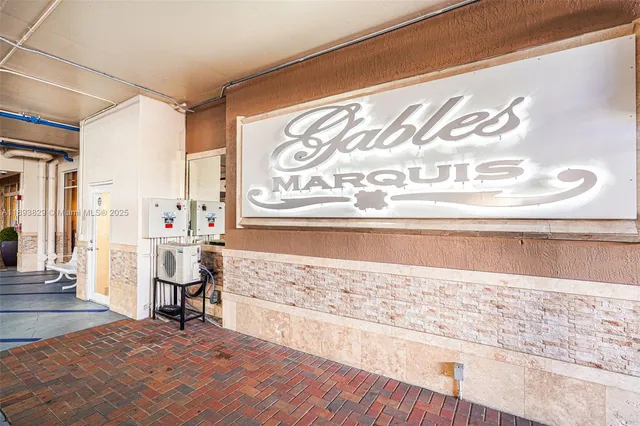 $484,999 | 3232 Southwest 22nd Terrace, Unit 1703, Miami, FL 33145