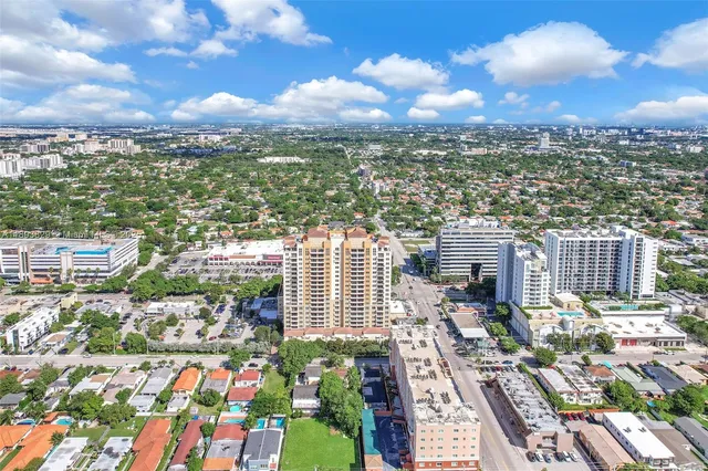 $484,999 | 3232 Southwest 22nd Terrace, Unit 1703, Miami, FL 33145