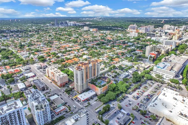 $484,999 | 3232 Southwest 22nd Terrace, Unit 1703, Miami, FL 33145