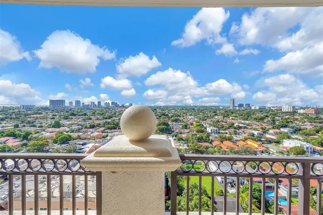$484,999 | 3232 Southwest 22nd Terrace, Unit 1703, Miami, FL 33145