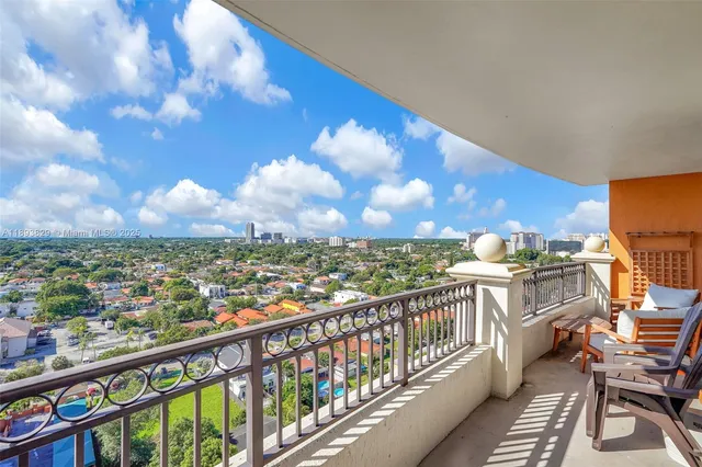 $484,999 | 3232 Southwest 22nd Terrace, Unit 1703, Miami, FL 33145