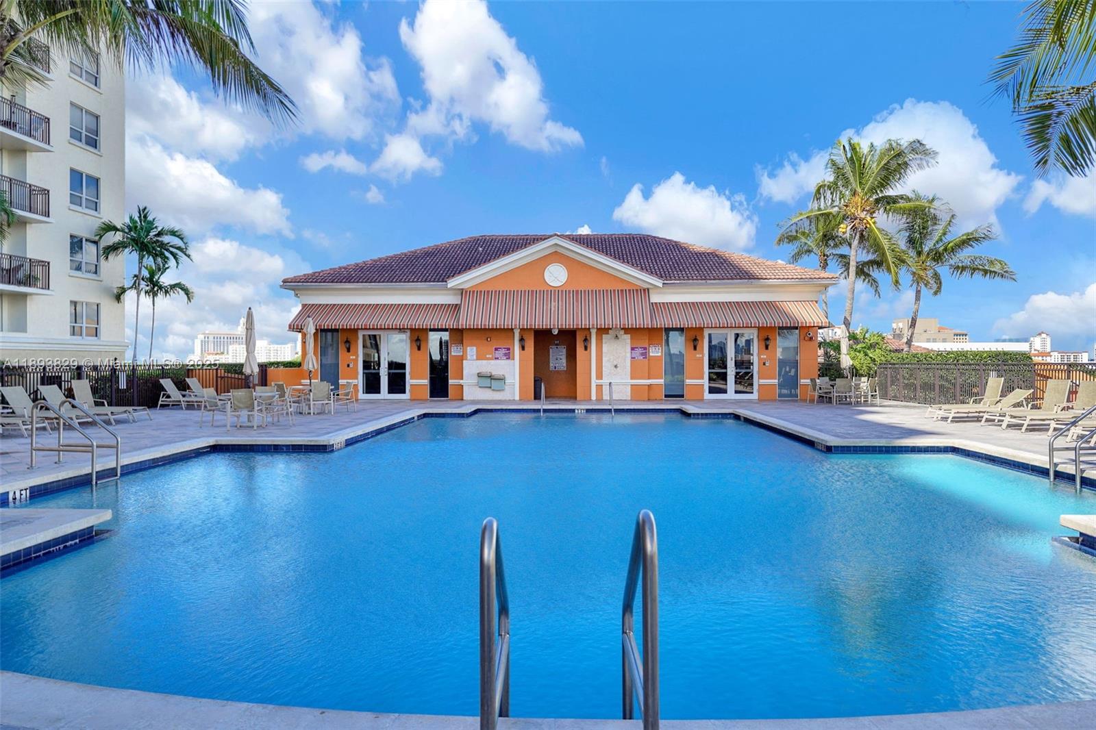 3232 Southwest 22nd Terrace, Unit 1703 Miami, FL 33145 - Photo 66 of 70