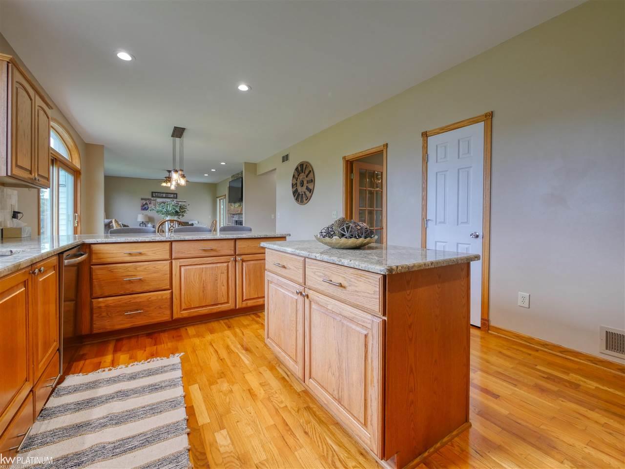 6778 Rattle Run Road St. Clair, MI 48079 - Photo 15 of 44 50081690-14.JPG