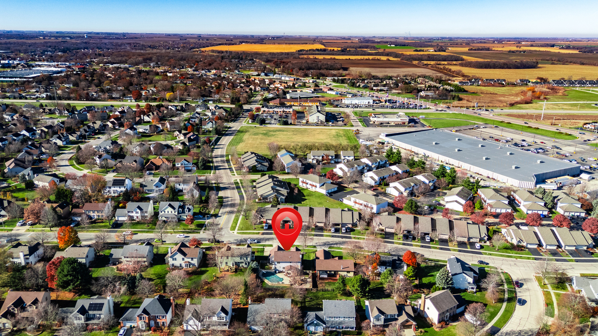 932 Foxpointe Drive Sycamore, IL 60178 - Photo 13 of 52