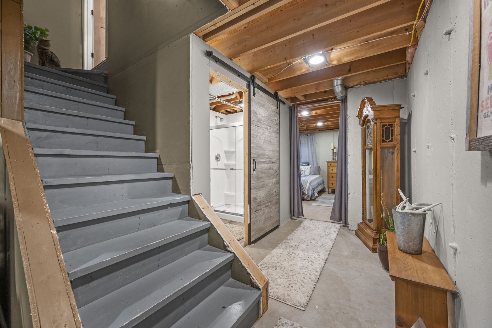 932 Foxpointe Drive Sycamore, IL 60178 - Photo 40 of 52 a view of an entryway