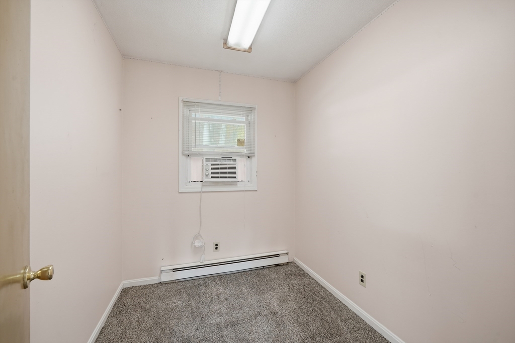 723 Florence Road Northampton, MA 01062 - Photo 16 of 41 Gallery Image 16