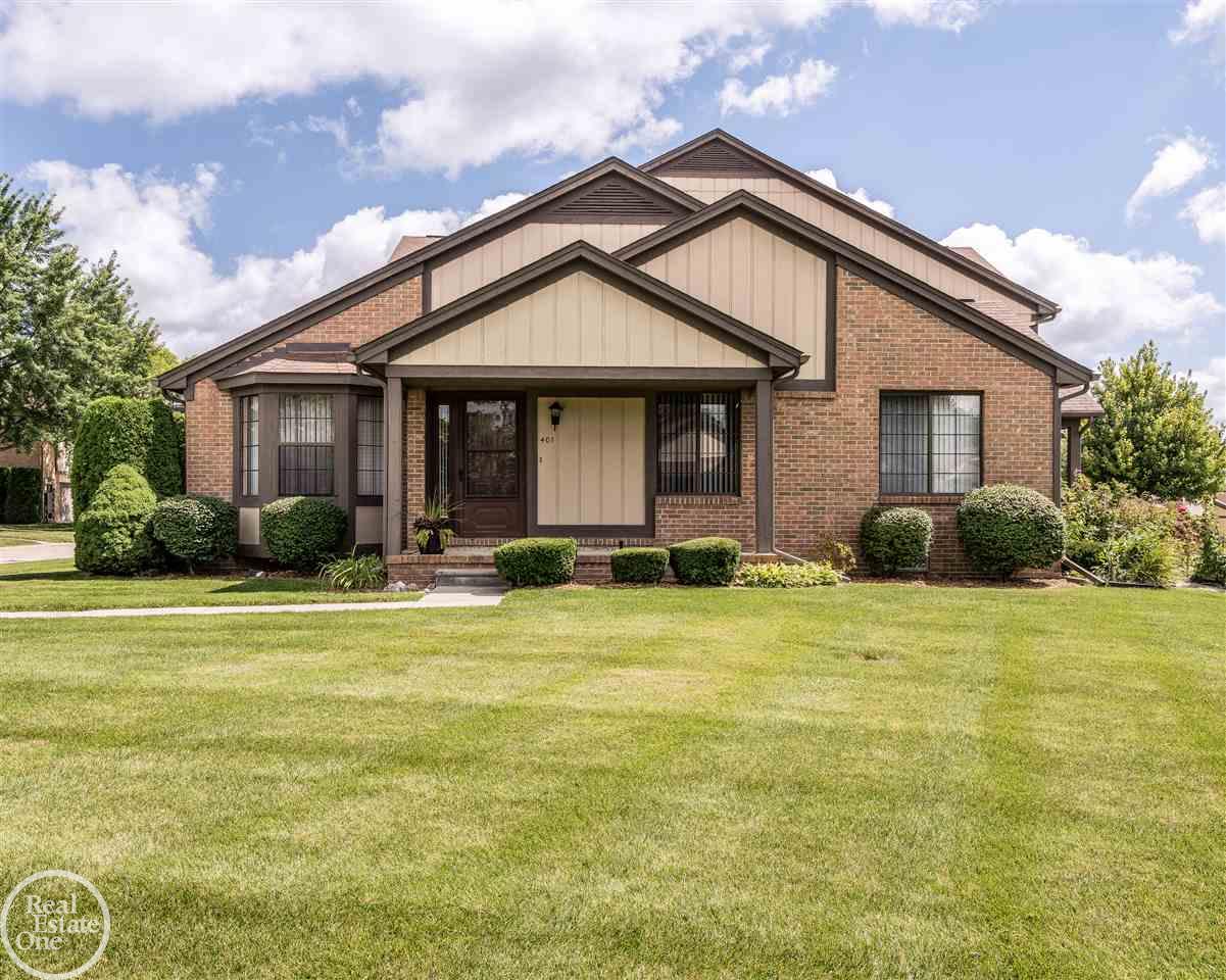 401 Meadow Bridge Drive Rochester Hills, MI 48307 - Photo 2 of 18