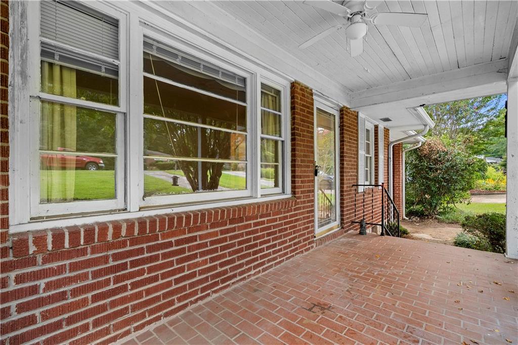 2592 Woodridge Drive Decatur, GA 30033 - Photo 3 of 25 Gallery Image 3
