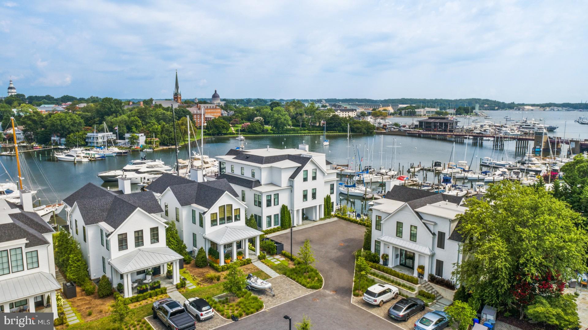 287 State Street, Unit 3 Annapolis, MD 21403 - Photo 2 of 43 a picture of city view with lake view and boat