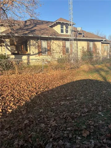 $99,999 | 215 Lee Street, Fortescue, MO 64437