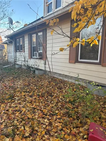 $99,999 | 215 Lee Street, Fortescue, MO 64437