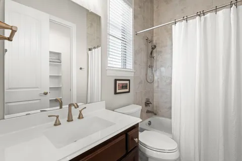 $1,095,000 | 14913 Spillman Ranch Loop, Austin, TX 78738