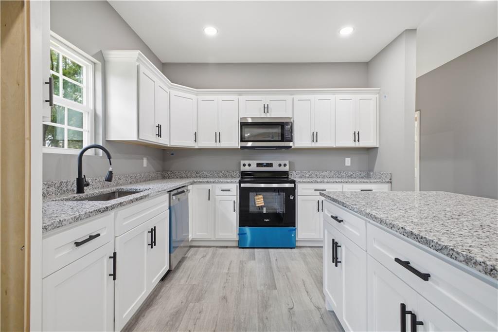 171 North Dale Avenue Calhoun, GA 30701 - Photo 11 of 44