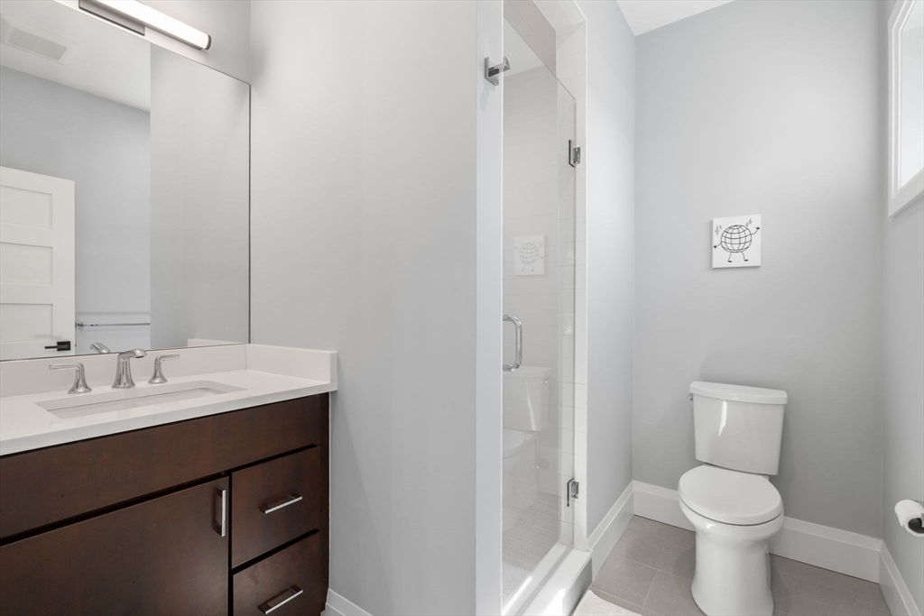 1058 Beacon Street, Unit 2 Newton, MA 02459 - Photo 21 of 40