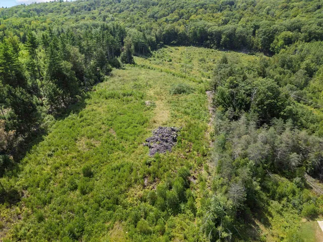 $200,000 | 202 U.S Highway 202, Bennington, NH 03442