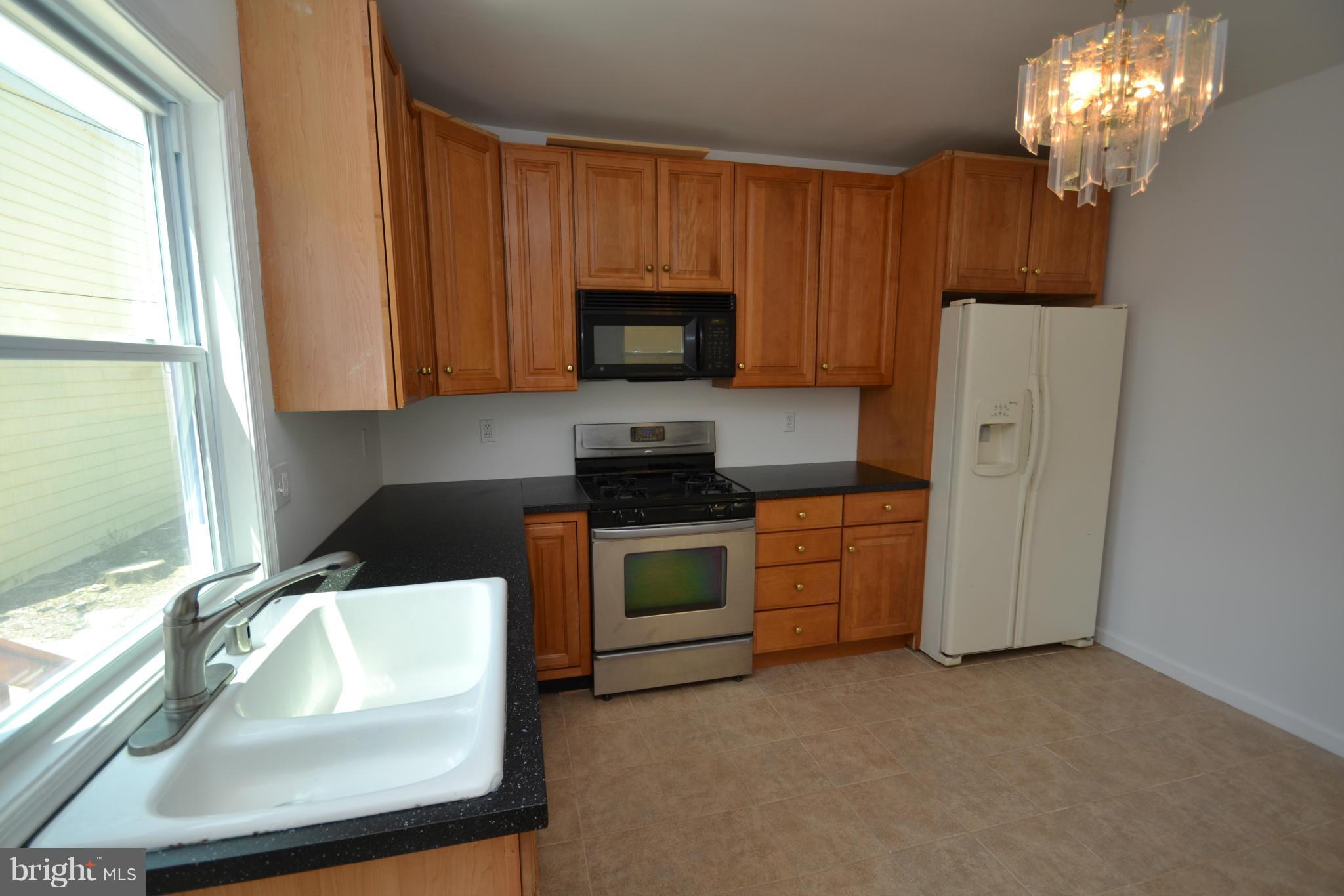 3301 Toone Street, Unit A Baltimore, MD 21224 - Photo 6 of 22 Kitchen
