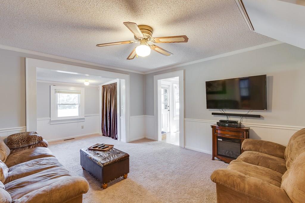 115 Blue Ridge Avenue Elkin, NC 28621 - Photo 12 of 30 Gallery Image 12