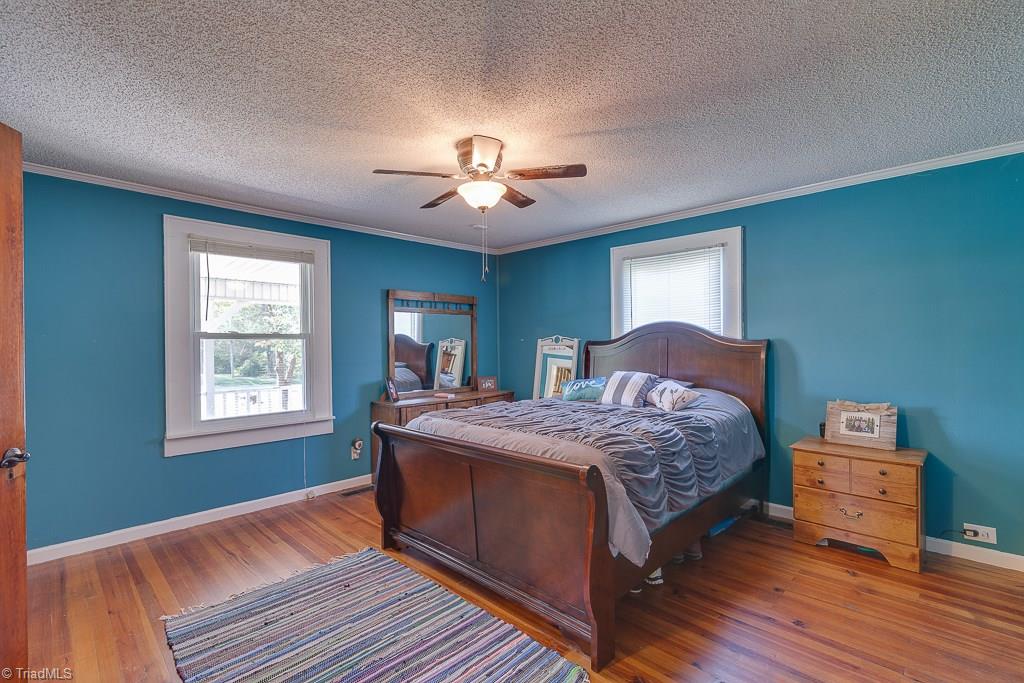 115 Blue Ridge Avenue Elkin, NC 28621 - Photo 18 of 30 Gallery Image 18