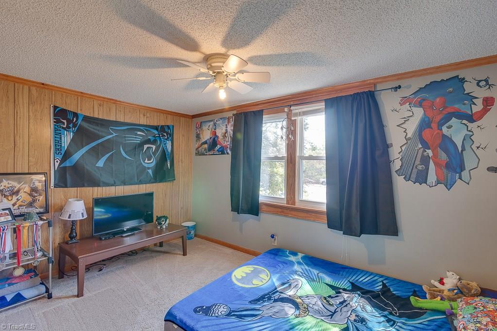 115 Blue Ridge Avenue Elkin, NC 28621 - Photo 25 of 30 Gallery Image 25