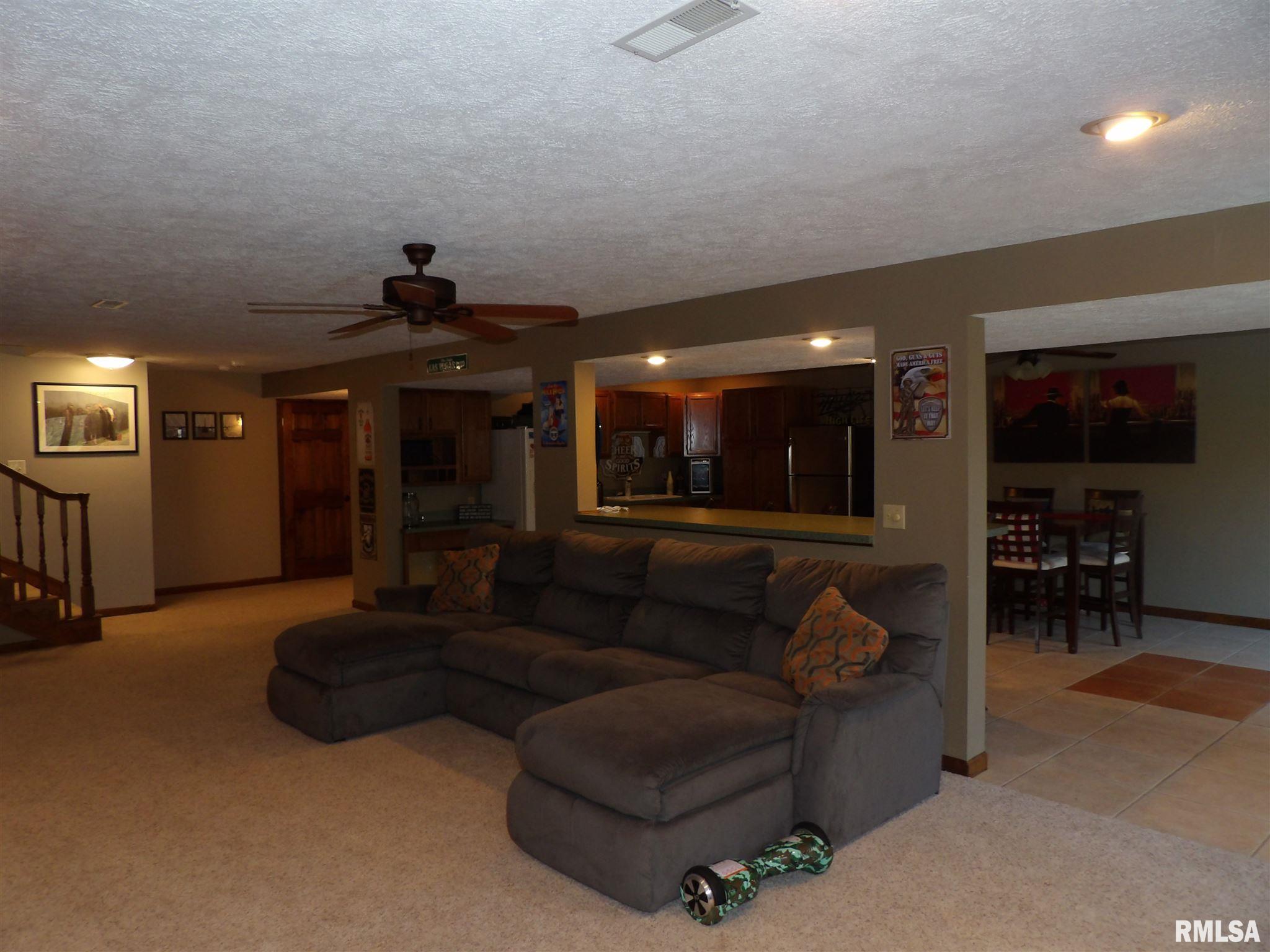 18 Williamsburg Road Sherman, IL 62684 - Photo 36 of 40 Gallery Image 36