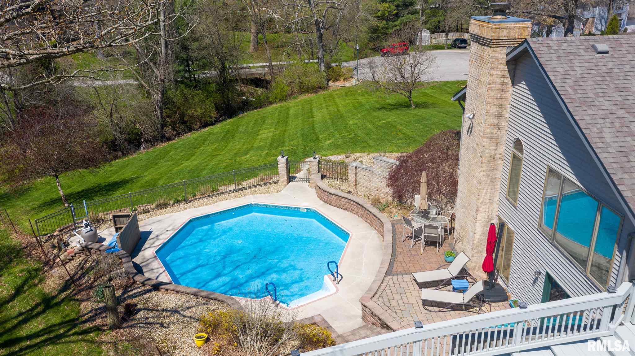 18 Williamsburg Road Sherman, IL 62684 - Photo 6 of 40 Gallery Image 6