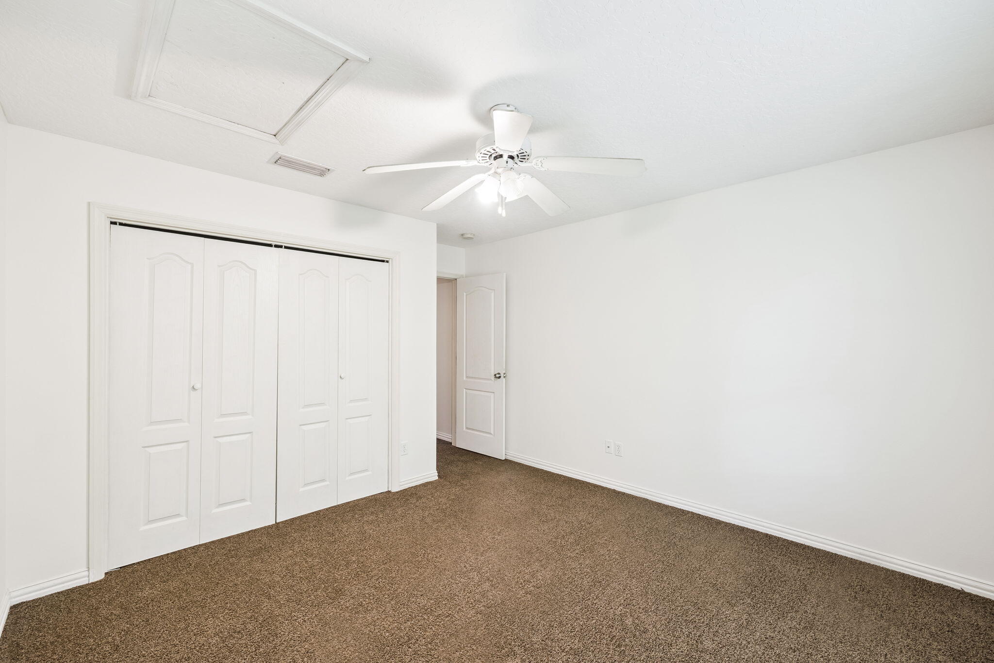 122 Dolphin Road, Unit 3 Mary Esther, FL 32569 - Photo 17 of 29 19Array_122DolphinRd-59