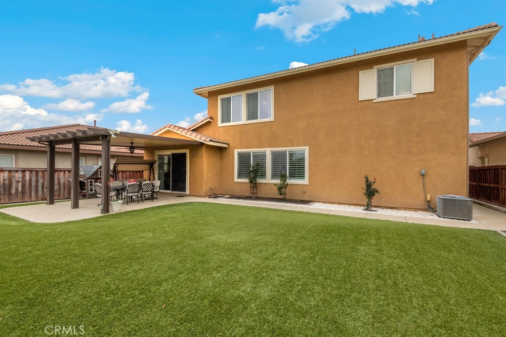 28428 Fox Ridge Cove Menifee, CA 92585 - Photo 24 of 51