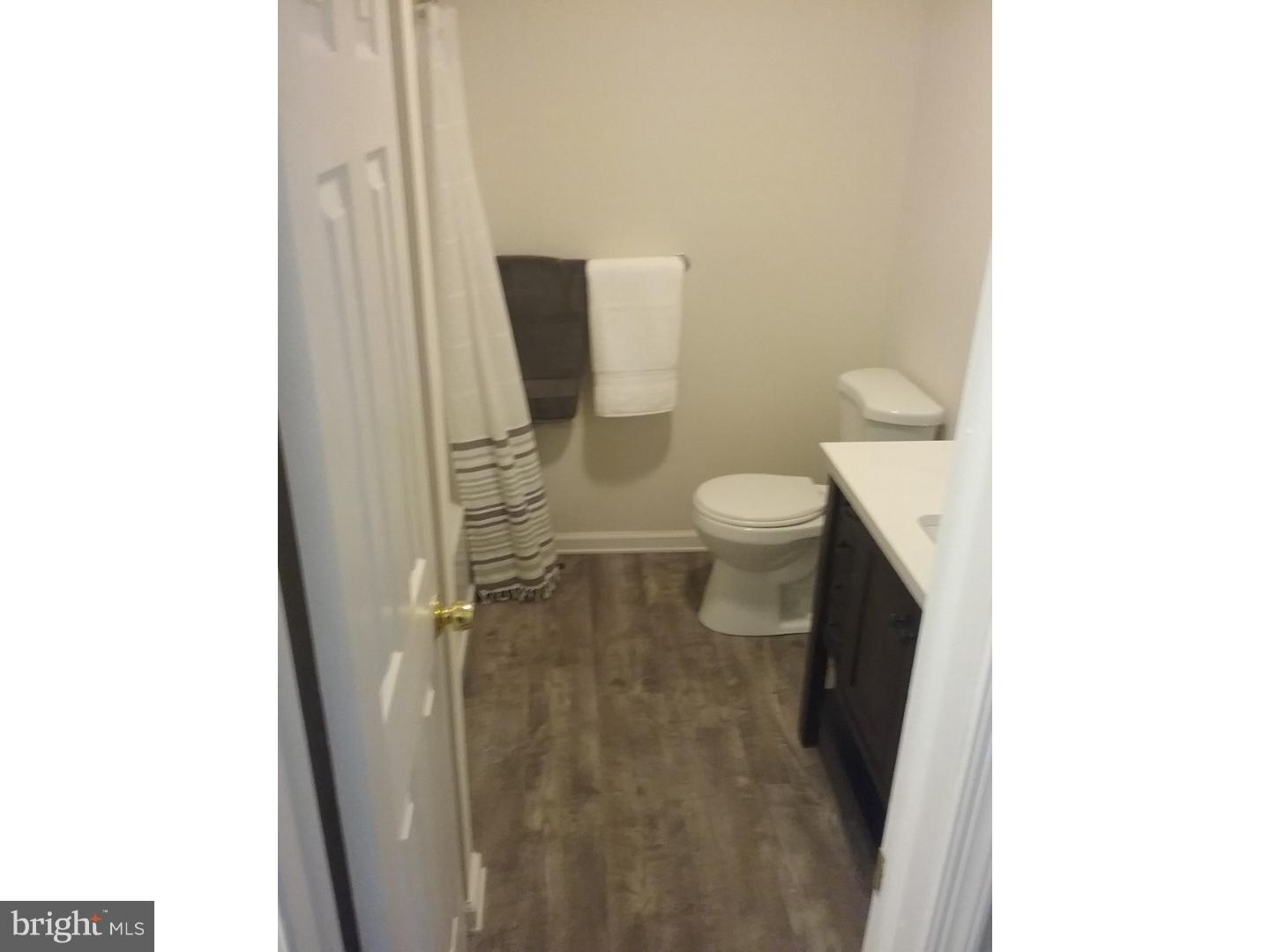 112 Greenfield Road Newark, DE 19713 - Photo 15 of 23 Bathroom