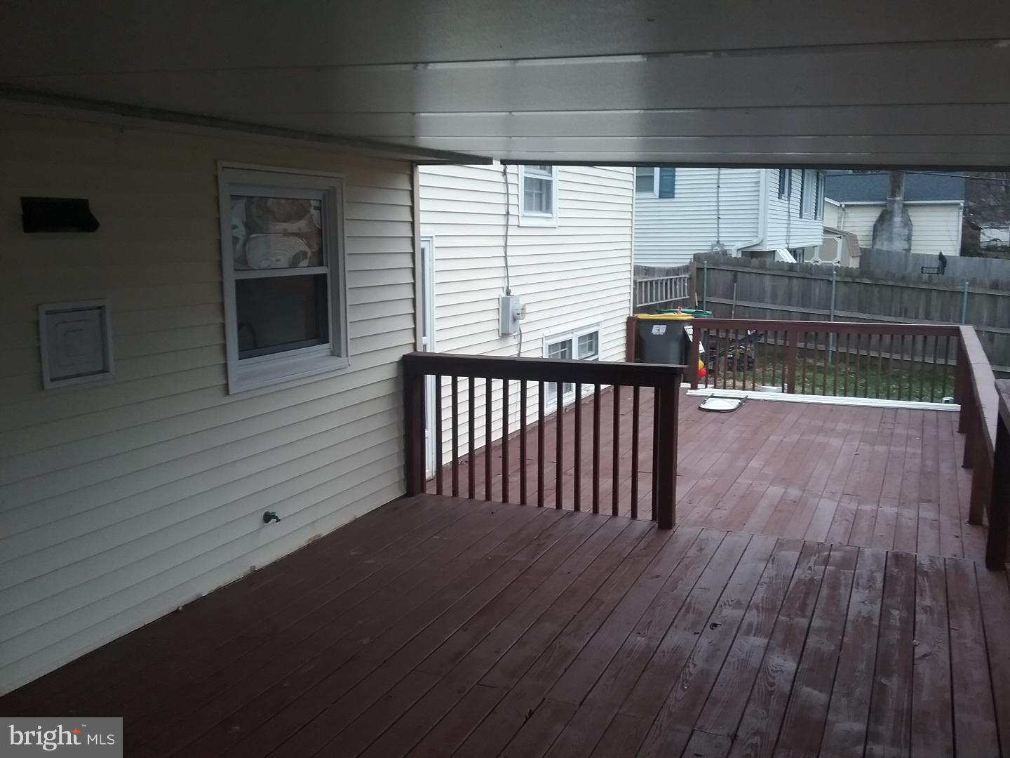 112 Greenfield Road Newark, DE 19713 - Photo 16 of 23 Deck