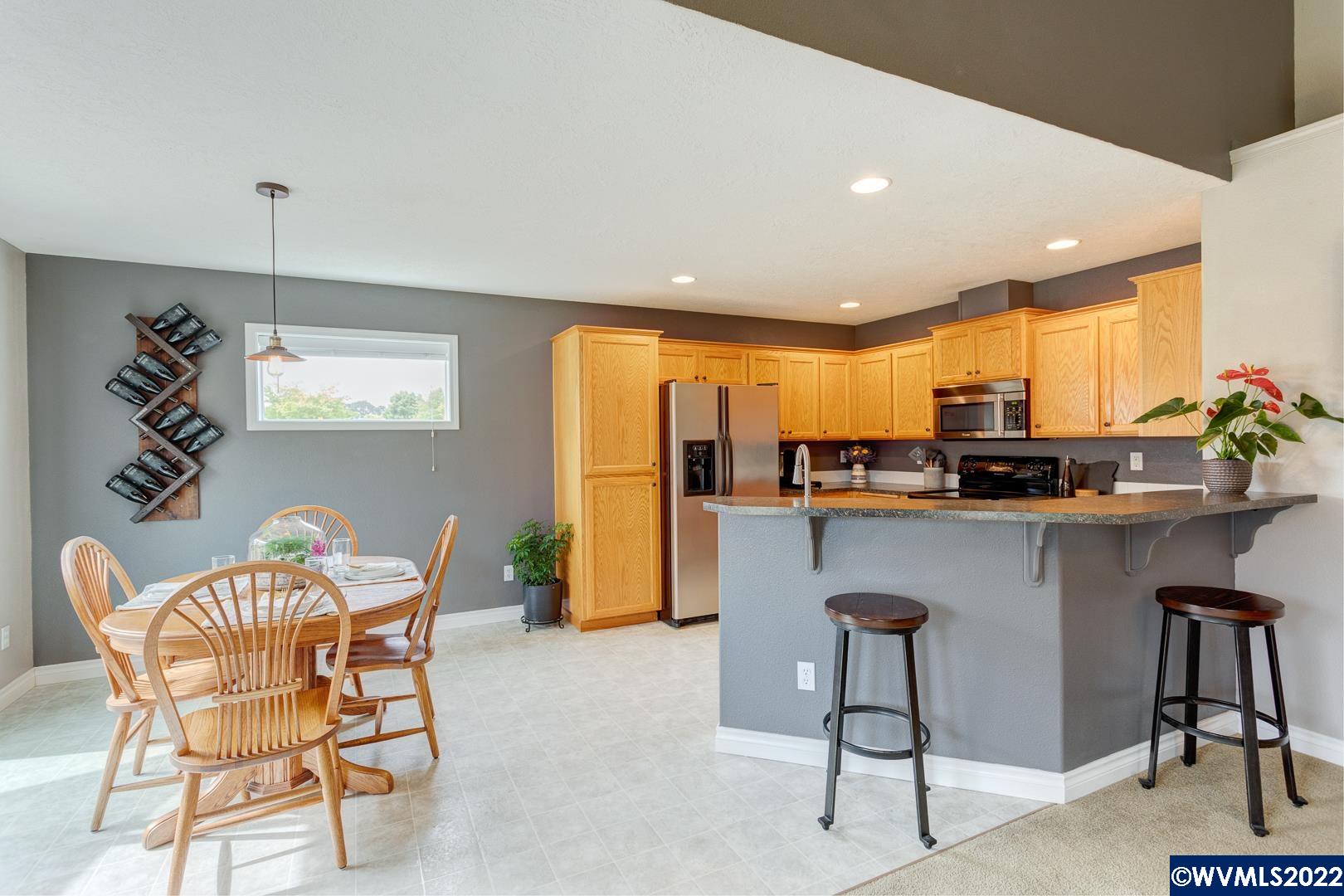 1849 Antelope Circle Southwest, Unit CL Albany, OR 97321 - Photo 5 of 29