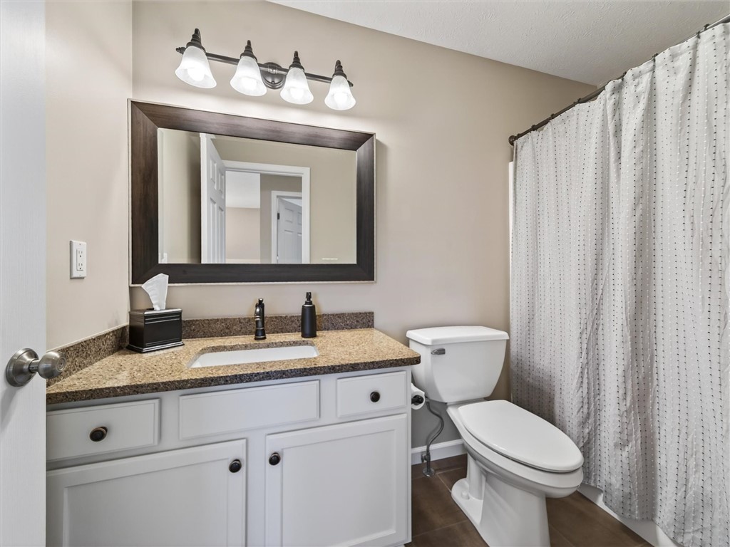 182 Timarron Trail Greece, NY 14612 - Photo 39 of 48 Main bath 2nd floor
