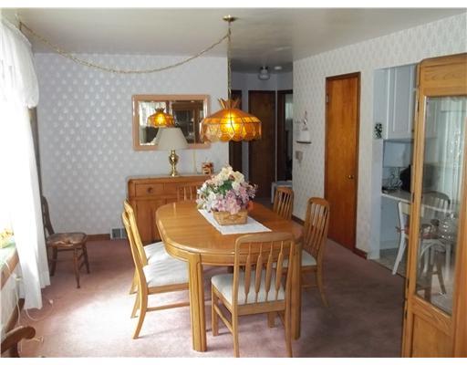 324 Crawford Run Road Creighton, PA 15030 - Photo 3 of 13 Dining Room.