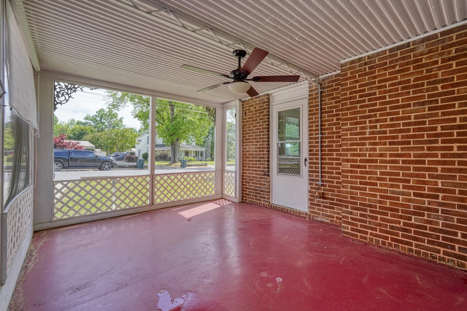 203 East South Street Union, SC 29379 - Photo 40 of 47