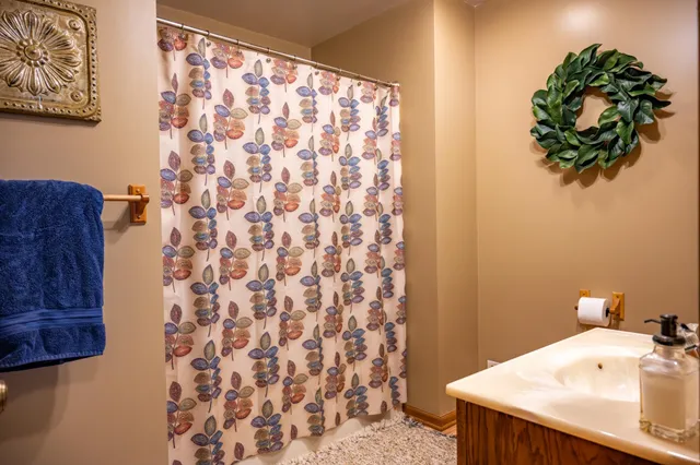 $599,000 | W4838 28th Street, Necedah, WI 54646